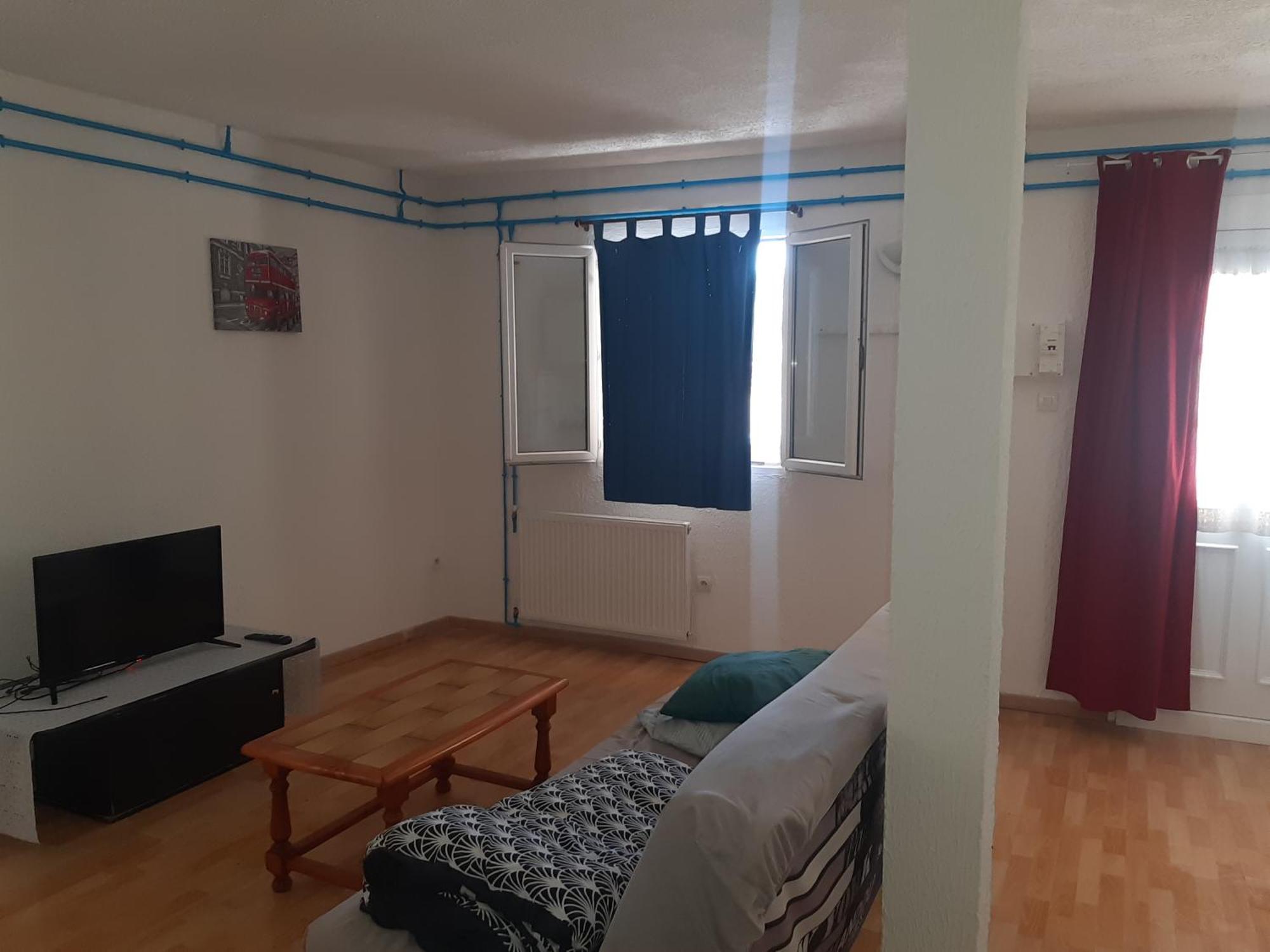 Gogo Location 1 Apartment Forest-Saint-Julien Exterior photo